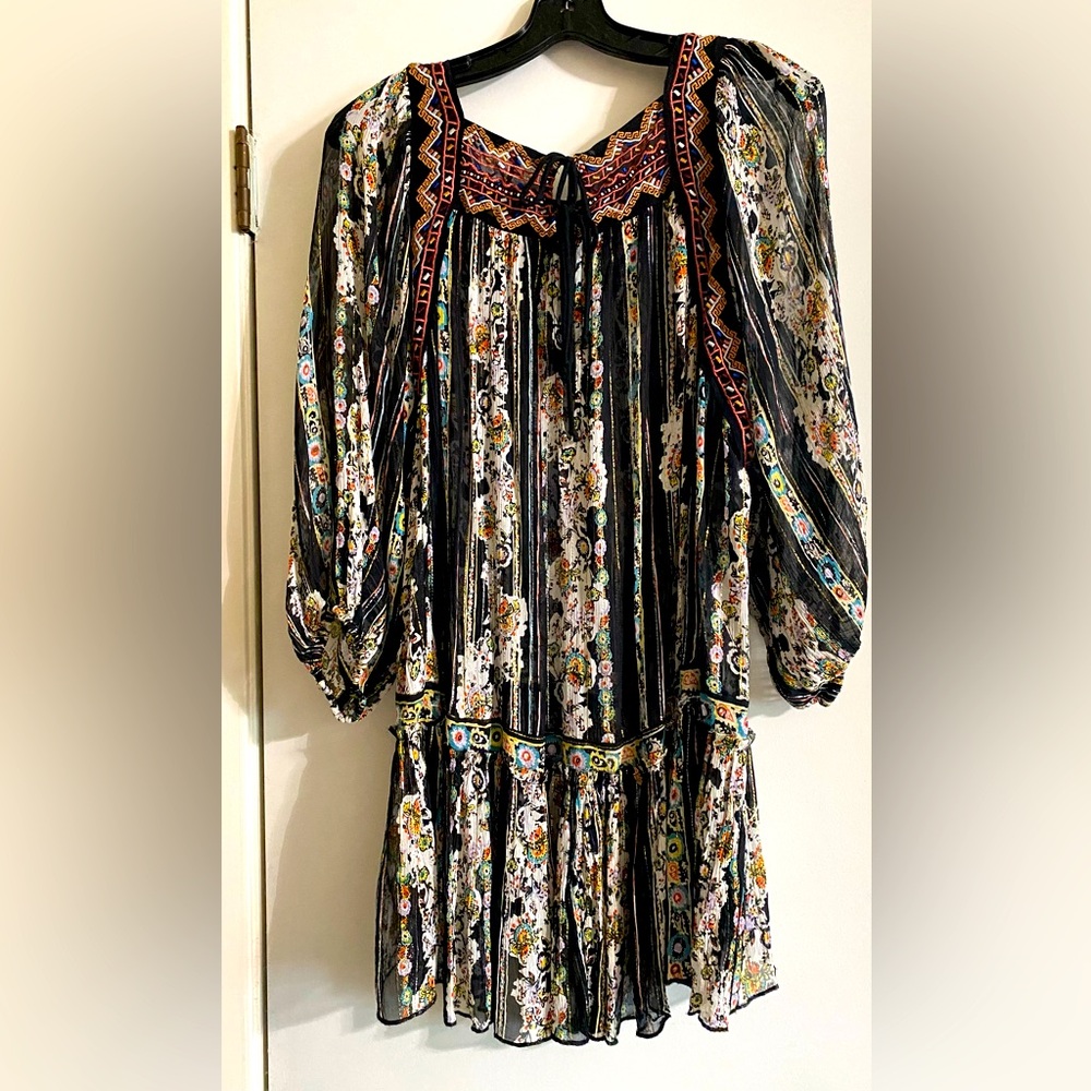 Free People Black Embroidered sheer top XS new condition